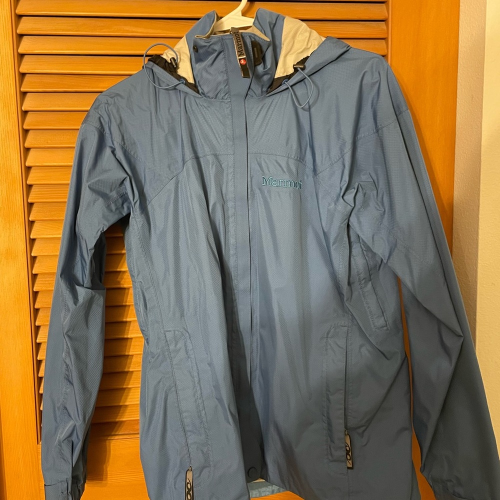 Size small, blue, waterproof, Marmot raincoat